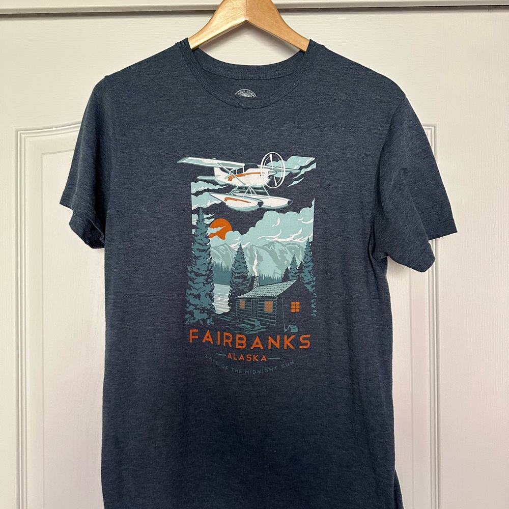 Fairbanks Alaska Graphic T-Shirt - Dark Blue